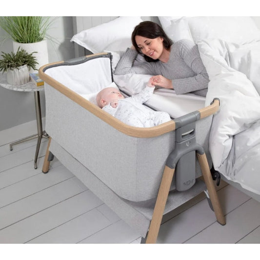 Tutti Bambini – Patut 2 in 1 co-sleeper CoZee Oak & Sterling Silver