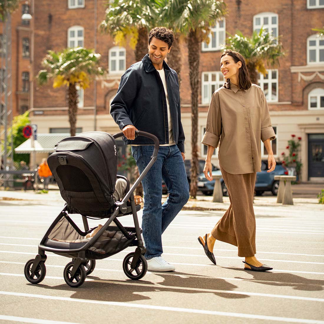 Nuna Carucior cu roti pivotante 360° SWIV Granite - imaginea 8