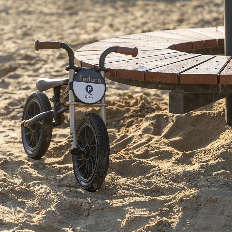 Balance bike QPlay Feduro Negru-Auriu