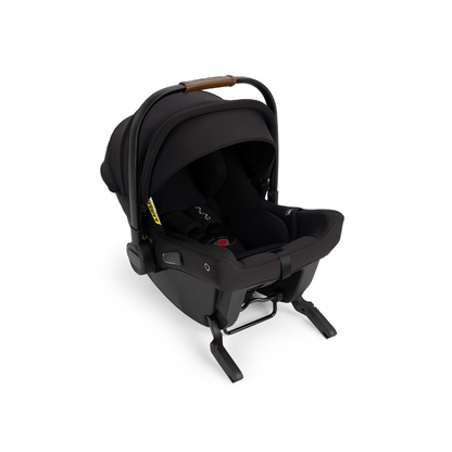 Nuna - Scoica auto cu ISOFIX integrat PIPA urbn Caviar, nastere - 75 cm, testata inclusiv la impact lateral, conform ECE R129 si testata ADAC