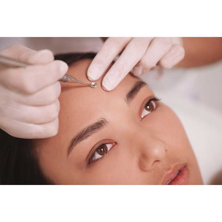 Set  trusa cu 7 pensete profesionale cu 2 capete pentru extractie puncte negre Iso Trade MY45012