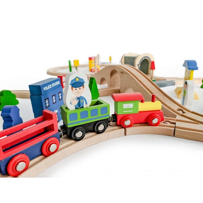 Jucarie cale ferata din lemn cu tren cu baterii Ecotoys HM015147, 69 elemente, multicolor