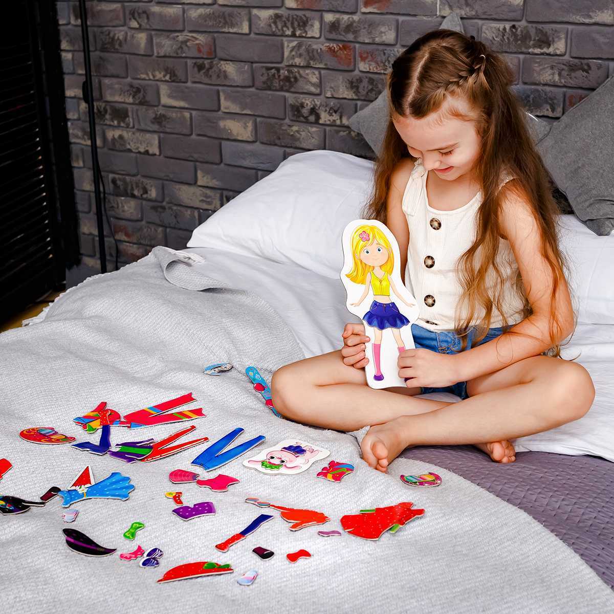 Joc educativ magnetic Alice si Polly Roter Kafer RK2010-08