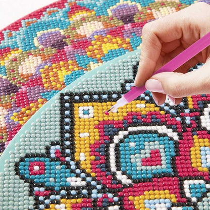 Set creativ cu diamante rotunde pe panza Mandala Diamond Painting 30x30 cm Grafix GR260016