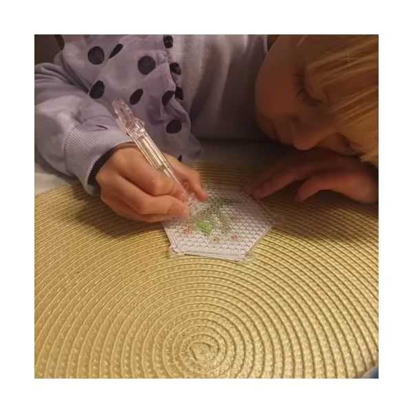 Margele de apa 2800 buc cu accesorii, lipire prin stropire cu apa Kruzzel MY18255