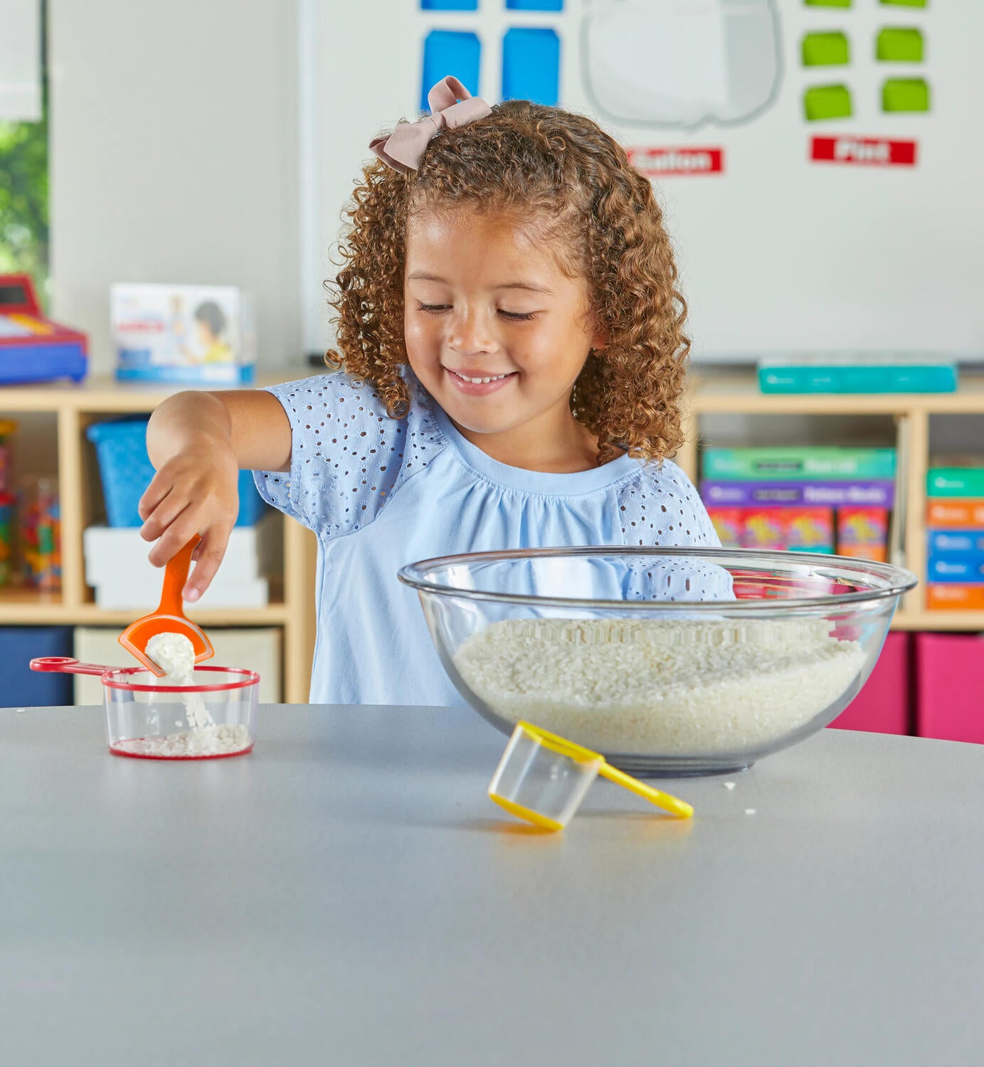 Set 4 recipiente pentru masurare