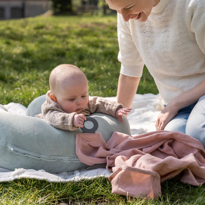 Doomoo - Esarfa pentru alaptat multifunctionala din bumbac organic Mom’n Play Pink