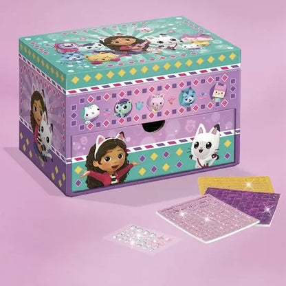 Decoreaza cutia cu bijuterii - Gabby's Dollhouse