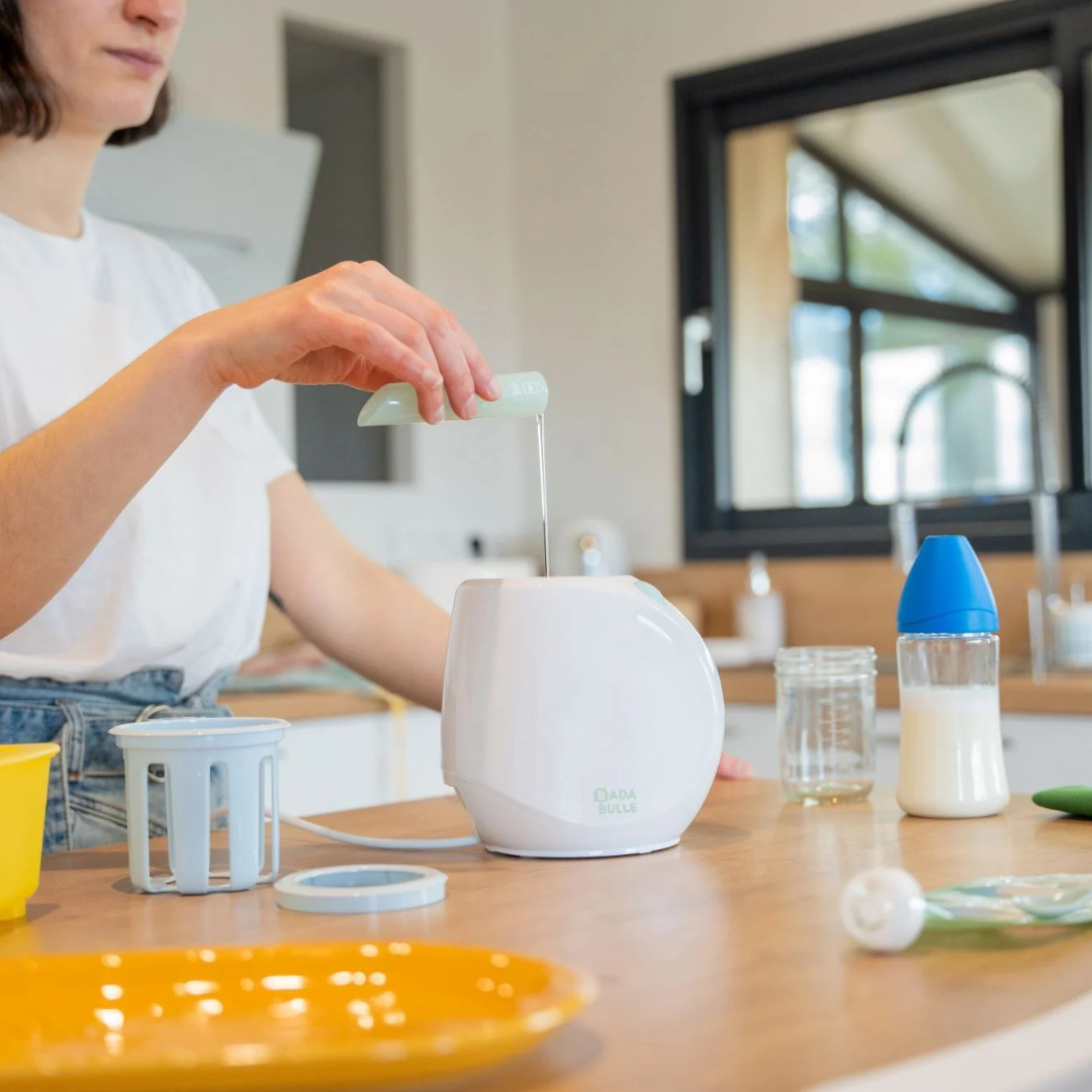 Badabulle – Incalzitor de biberoane/borcane pentru casa si masina Easy+ Pastel