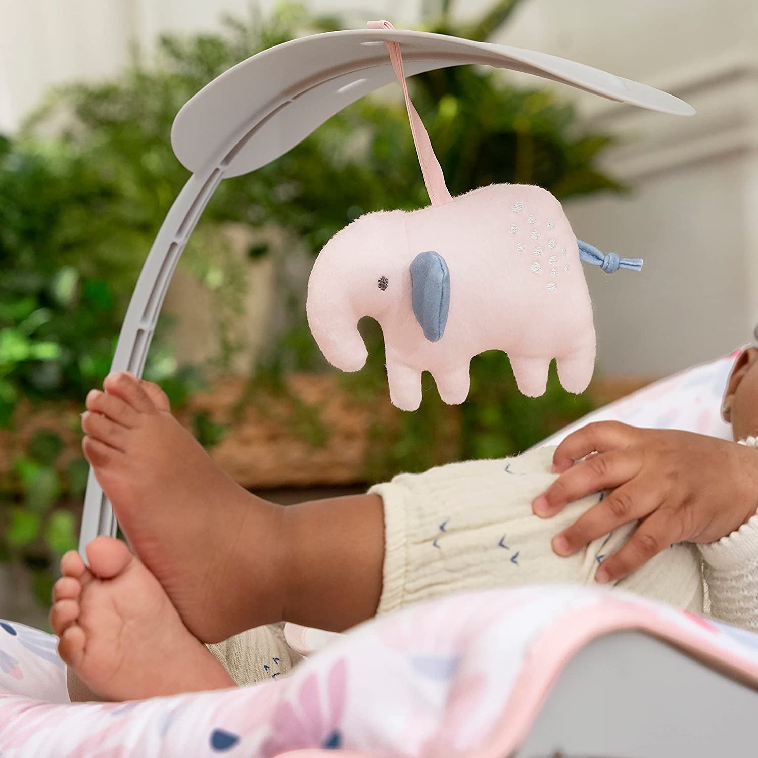 Ingenuity - Leagan si Balansoar Pink Cozy 3 in 1 Pink