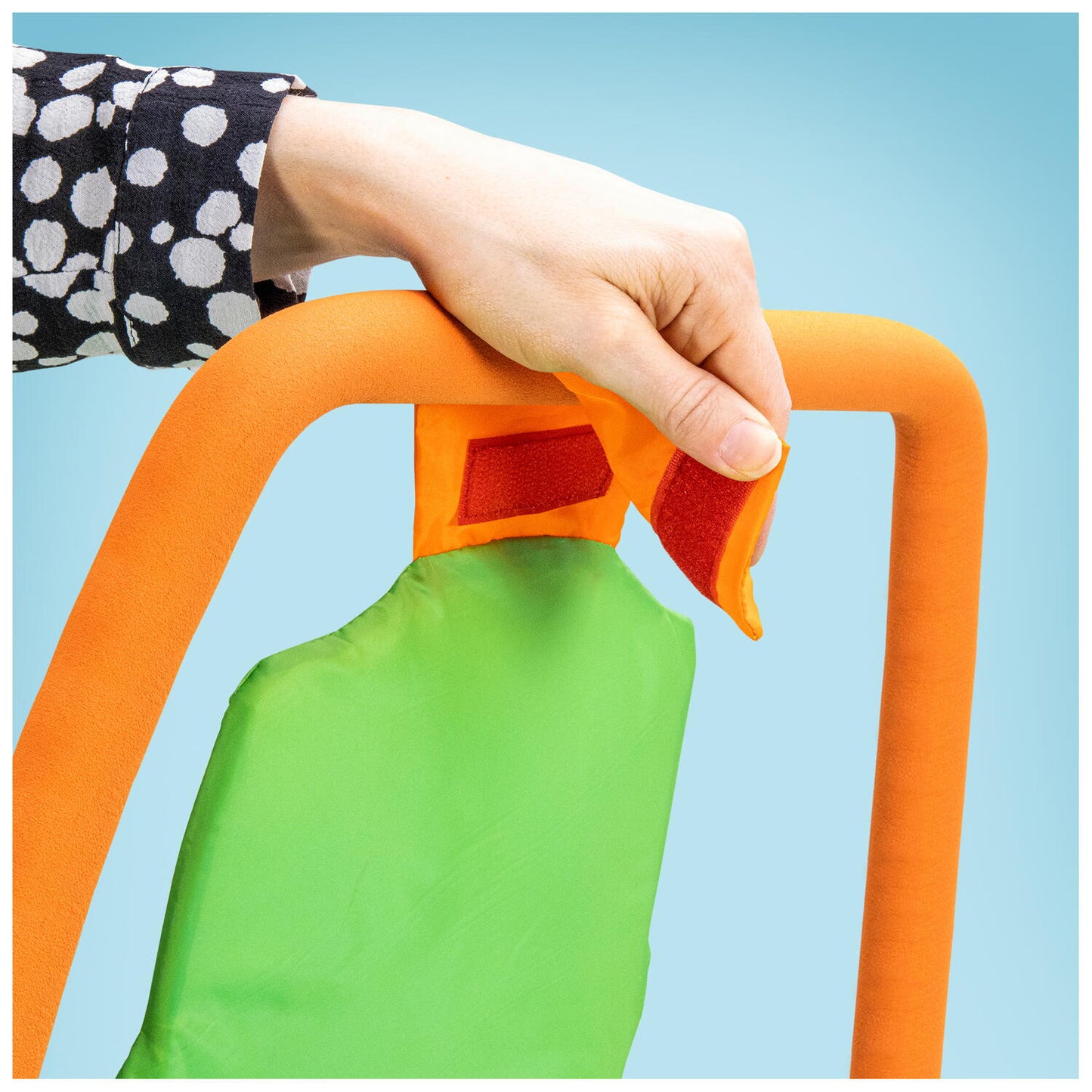 Trambulina - Broscuta testoasa