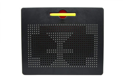 Tablita de desen cu magneti - 714 piese