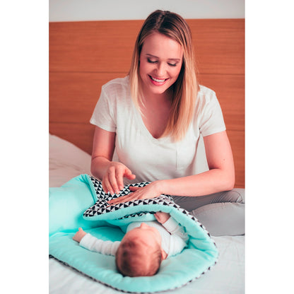 Paturica de infasat multifunctionala cu broderie Crocodil Womar Zaffiro AN-BWZF-05CR