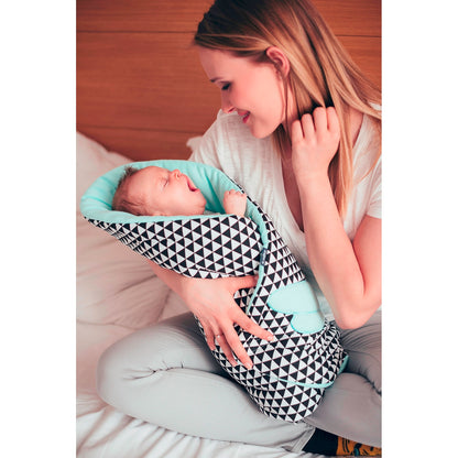 Paturica de infasat multifunctionala cu broderie Crocodil Womar Zaffiro AN-BWZF-05CR