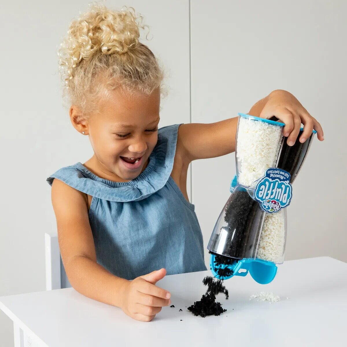 Spuma de modelat Playfoam Pluffle™ Twist -  Alb si negru