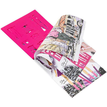 Carte de colorat Fashion Design Book cu stickere si sabloane incluse Grafix GR230005