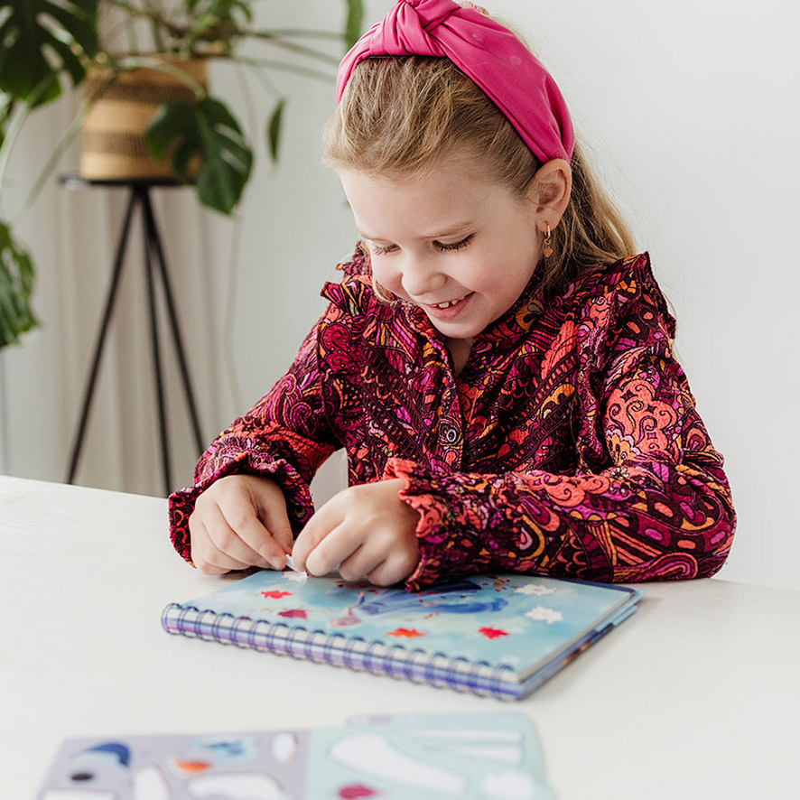 Carte de colorat & abtibilduri cu numere - Frozen