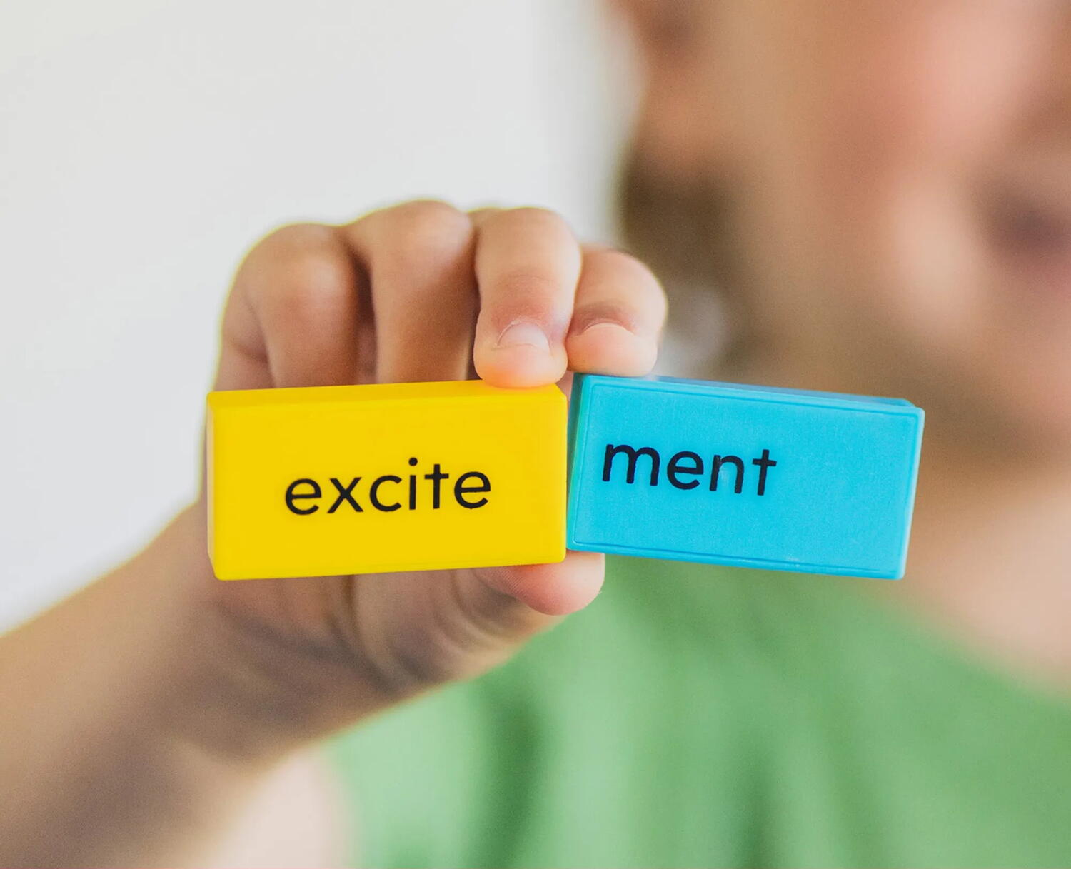 Domino pentru construit cuvinte