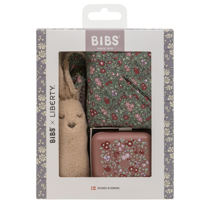 BIBS X Liberty Bundle - Set cutie cadou cu bavetica, cutie de suzeta, clip suzeta si jucarie multisenzoriala