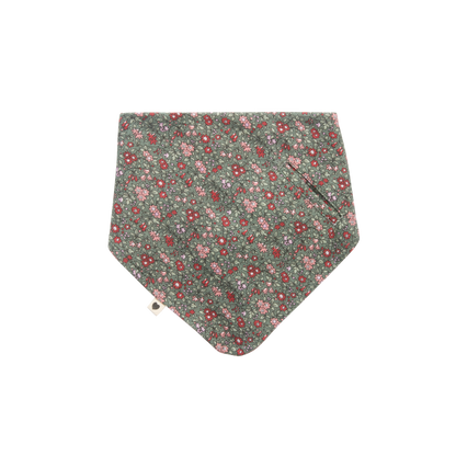 BIBS X Liberty Bundle - Set cutie cadou cu bavetica, cutie de suzeta, clip suzeta si jucarie multisenzoriala