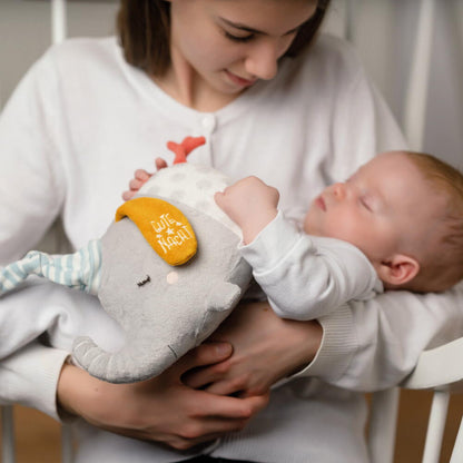 Elefantel de plus cu lampa de veghe