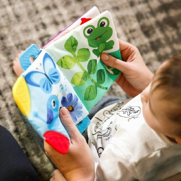 Baby Einstein - Jucarie pentru dentitie in forma de carte