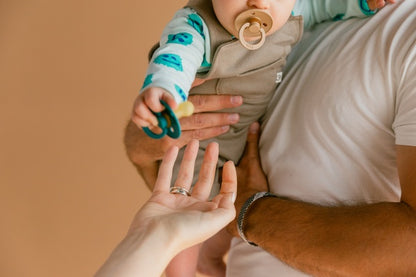 BIBS - Suzeta Colour Latex, tetina rotunda, 6+ luni, ambalaj premium-Sage