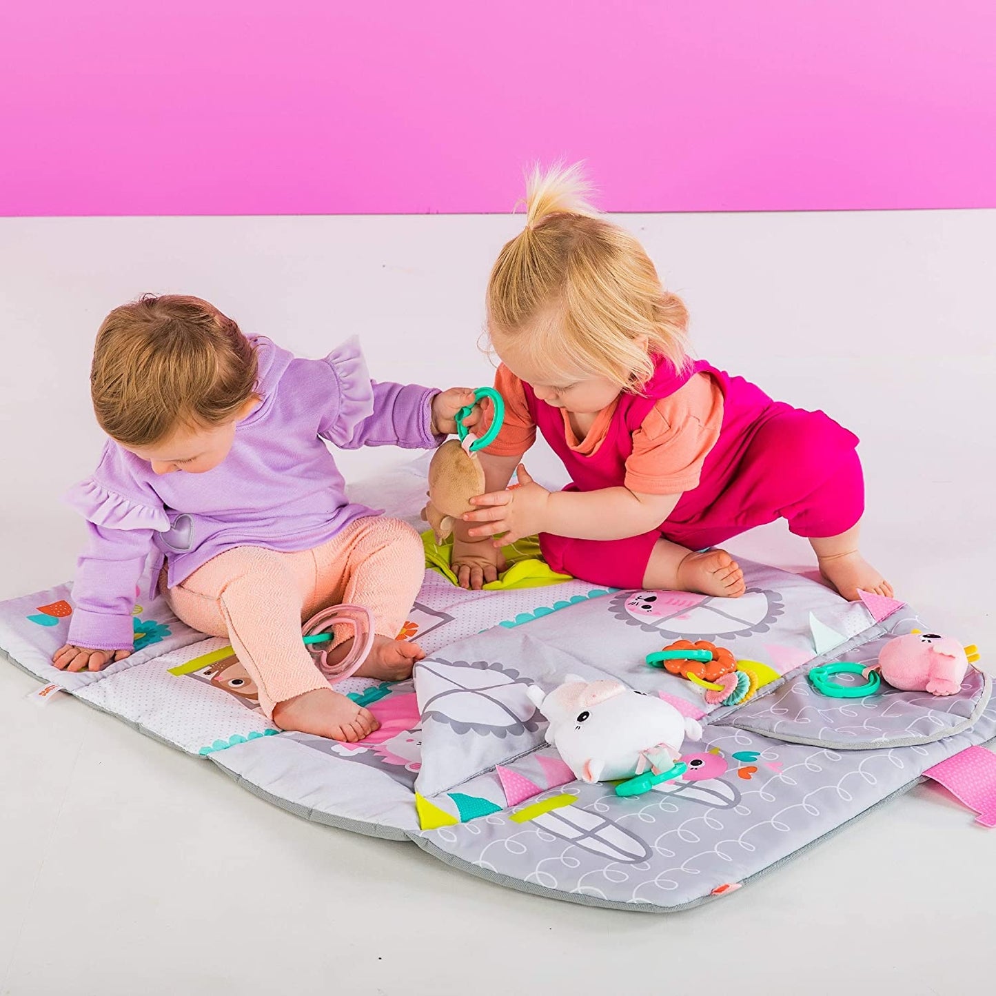 Bright Starts - Salteluta de activitati & Casuta de papusi Floors of Fun
