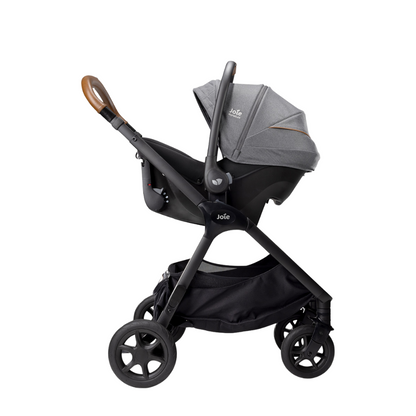 Joie - Scoica auto cu ISOFIX integrat Sprint Signature Carbon, nastere - 75 cm, testata inclusiv la impact lateral, conform ECE R129 si testata ADAC