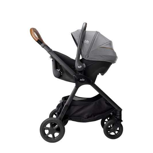 Joie - Scoica auto cu ISOFIX integrat Sprint Signature Carbon, nastere - 75 cm, testata inclusiv la impact lateral, conform ECE R129 si testata ADAC