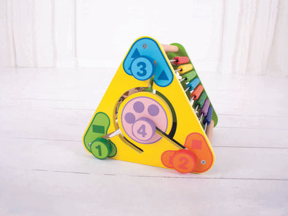 Centru de activitati - litere si imagini in romana