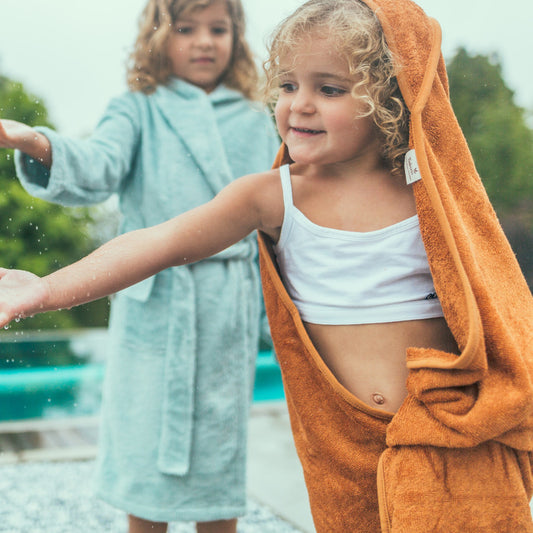 Prosop cu Gluga XXL pentru Copii din Bambus Alb 5193 TM-CAP05-WI