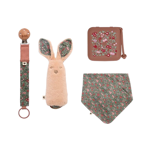 BIBS X Liberty Bundle - Set cutie cadou cu bavetica, cutie de suzeta, clip suzeta si jucarie multisenzoriala