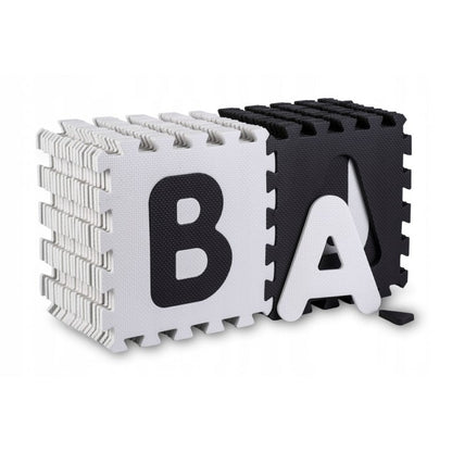 Salteluta de joaca 180 x 180 cm cu litere si cifre Ricokids 7493 - Alb - Negru