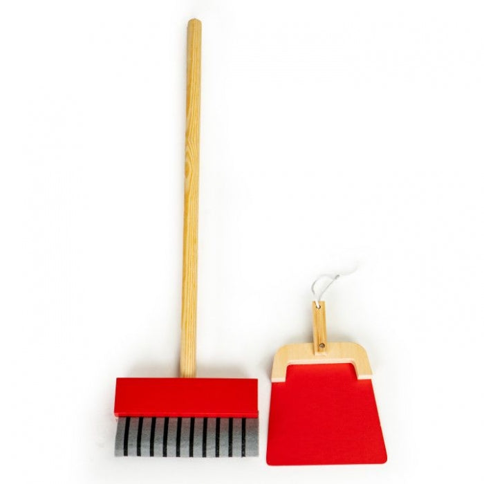 Antemergator din lemn XXL cu aspirator si elemente pentru curatenie Ecotoys 4404