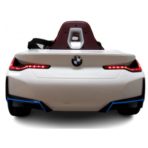 Masinuta electrica cu telecomanda, roti din spuma EVA, scaun din piele ecologica, varsta 1-5 ani, BMW I4 - Alb