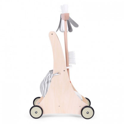 Antemergator din lemn cu aspirator si elemente pentru curatenie Ecotoys W10D200B