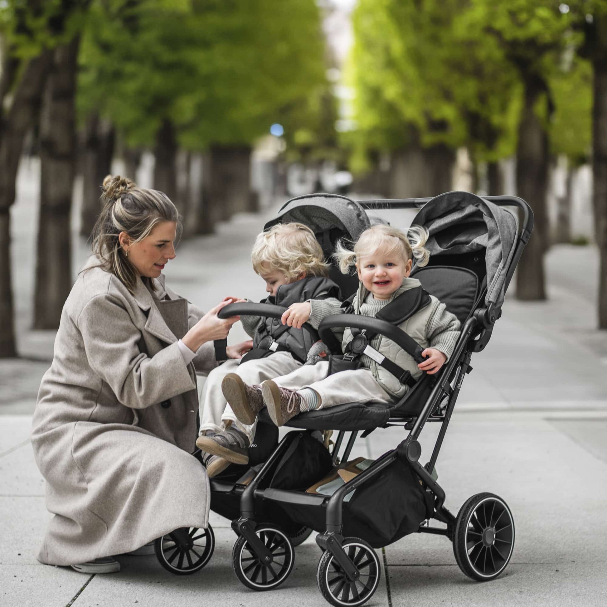 BabyGo - Carucior pliabil pentru gemeni GoTwice, Grey