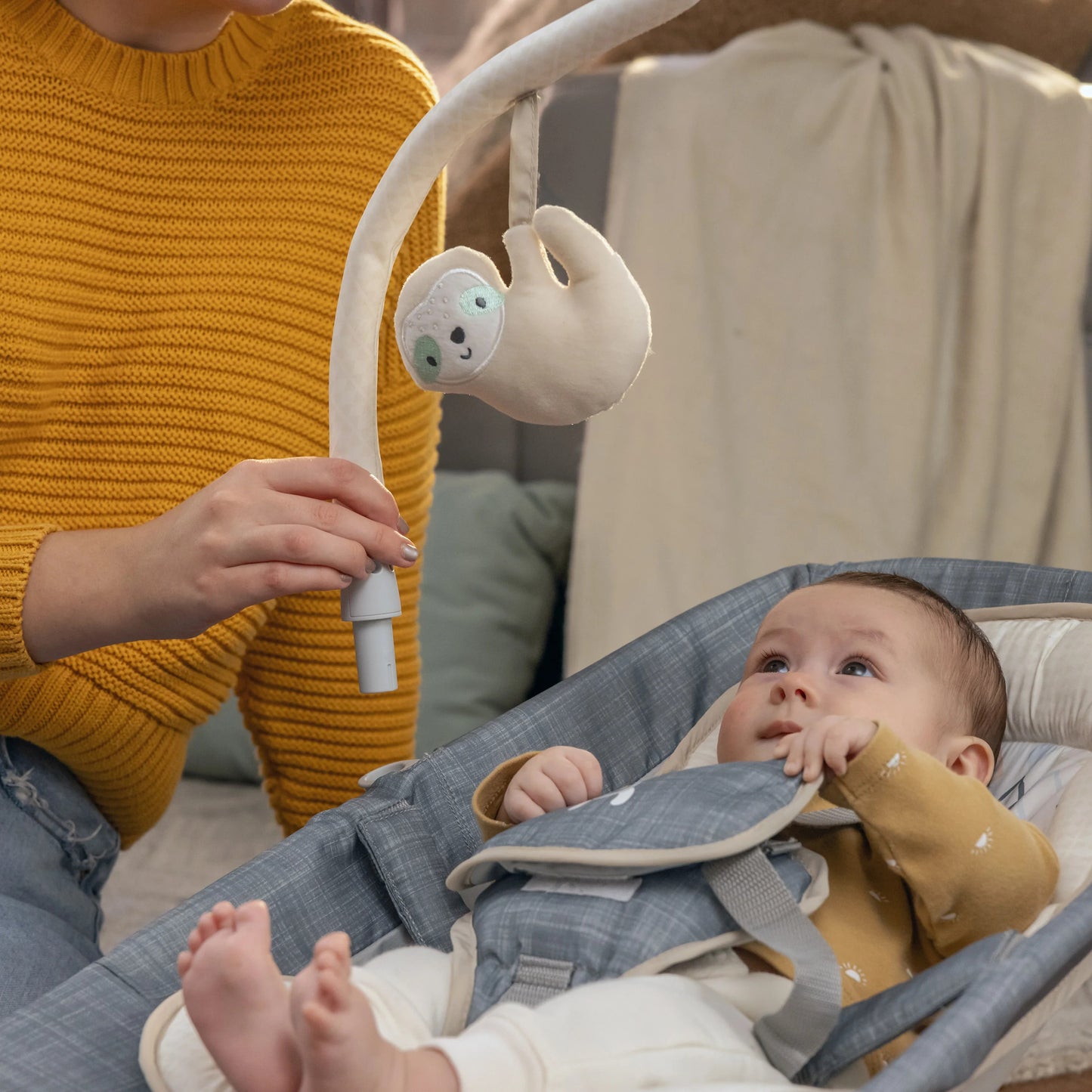 Ingenuity - Balansoar cu functie de masaj Happy Belly Rock-to-Bounce - Parker