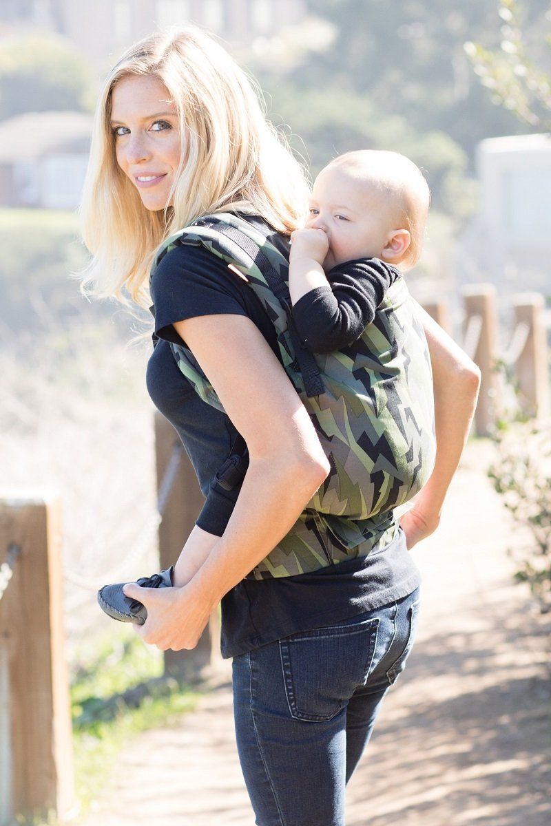 Marsupiu Tula Toddler Carrier Black Lightning