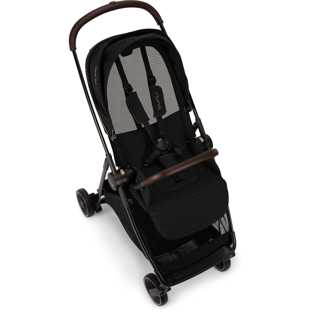 Nuna - Carucior ultra-usor IXXA colectia Riveted