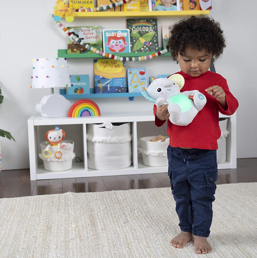 Bright Starts - Jucarie interactiva Hug a Bye Baby Elephant
